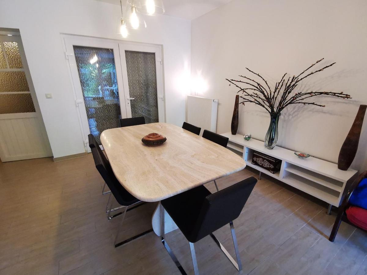 Le Divan Rouge Apartement, Next Atomium & Expo * Brussels
