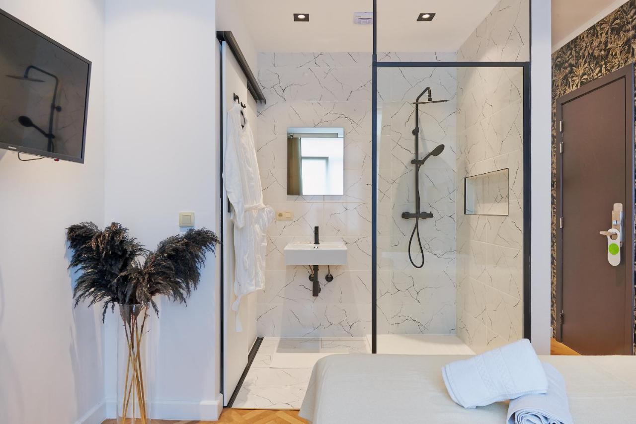 Hotel Les Ecrins Hotel Brussels