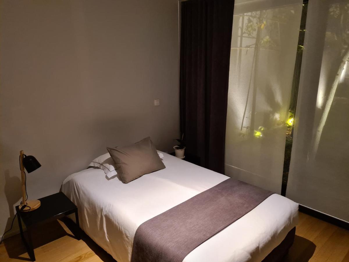 A Cote Du Cinquantenaire 4*