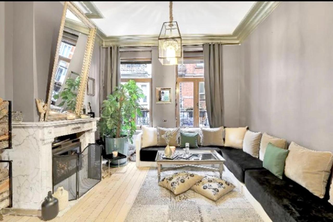 Căn hộ One Bedroom Appartement With City View Furnished Balcony And Wifi At Saint Gilles *