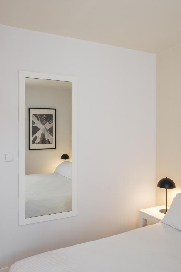 Hotel Latroupe Grand Place Brussels