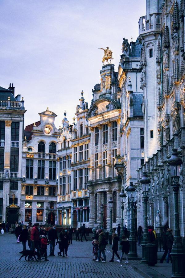 Hotel Express Brussels-grand-place By Ihg Brüssel