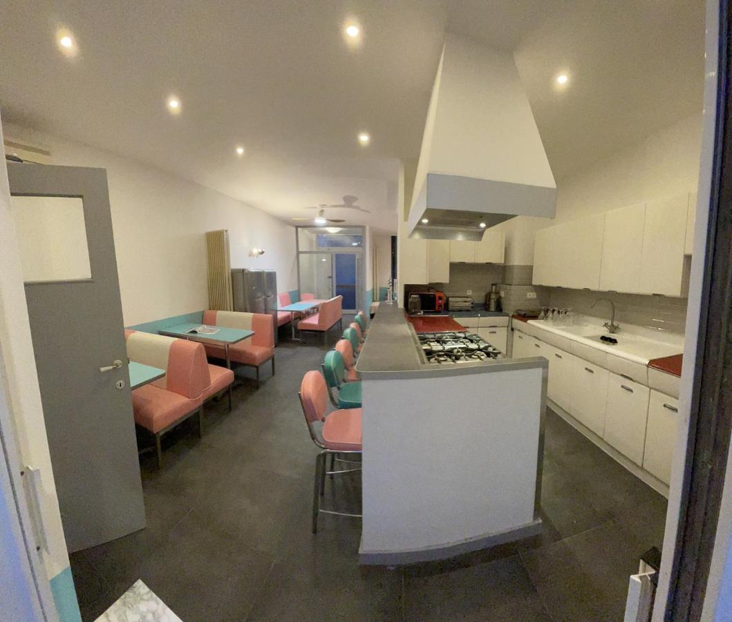 Le Village D'ezra Guest house *