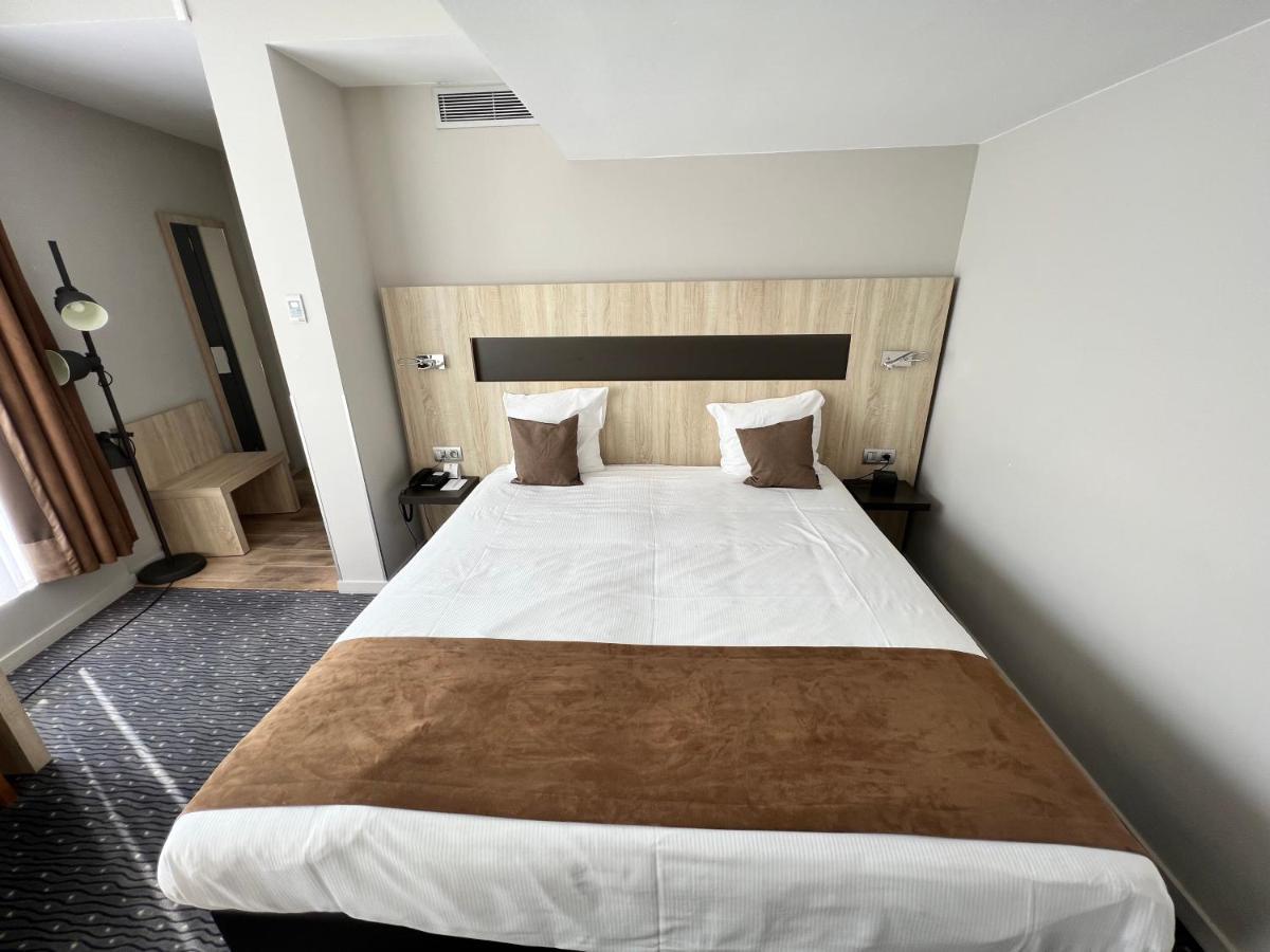Khách sạn Western Royal Centre 3*