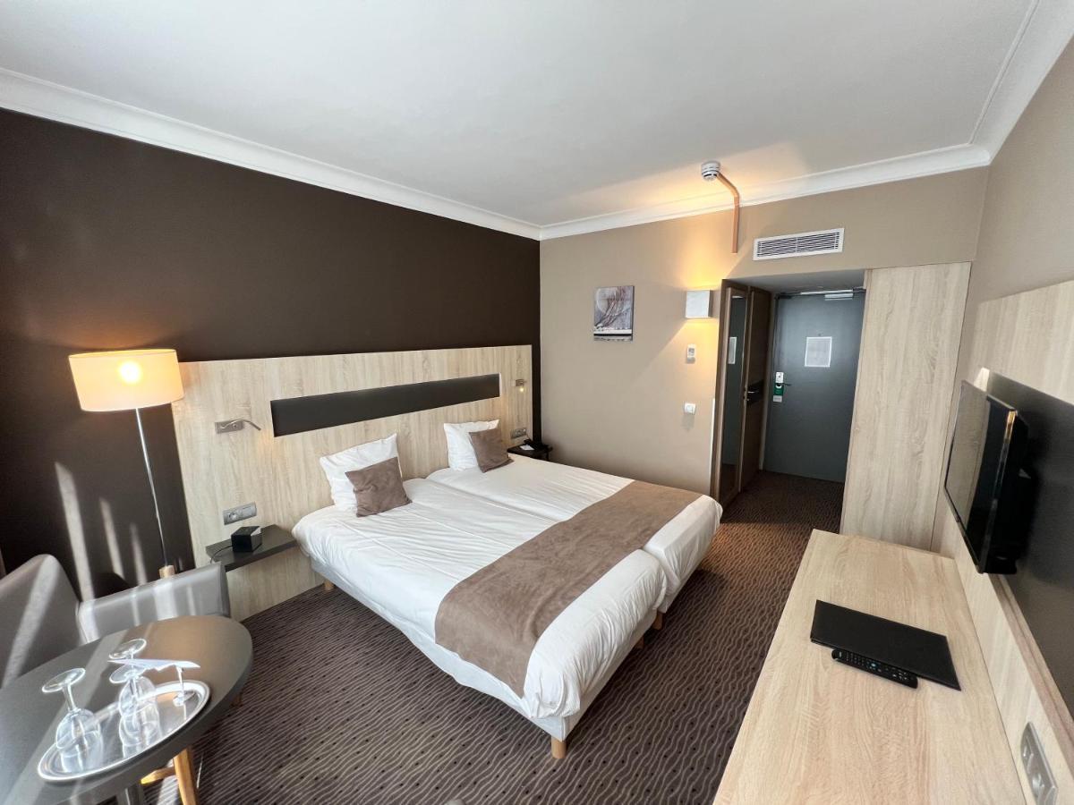 Western Royal Centre Hotel