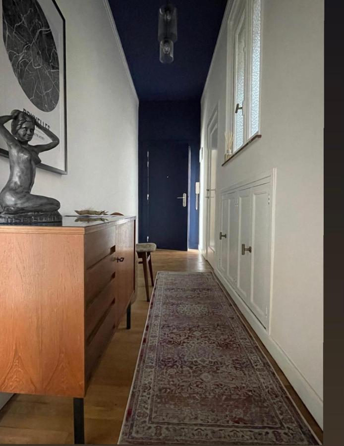 Uccle: Superbe Situe A La Perfection Brussels