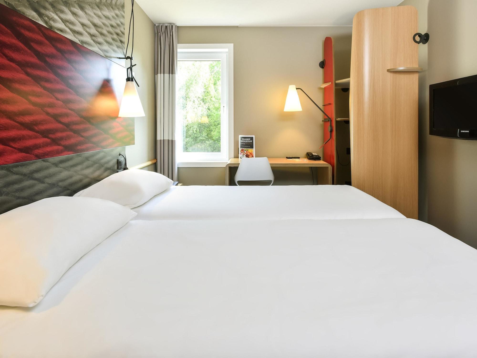 Ibis Brussels Erasmus Hotel 3*