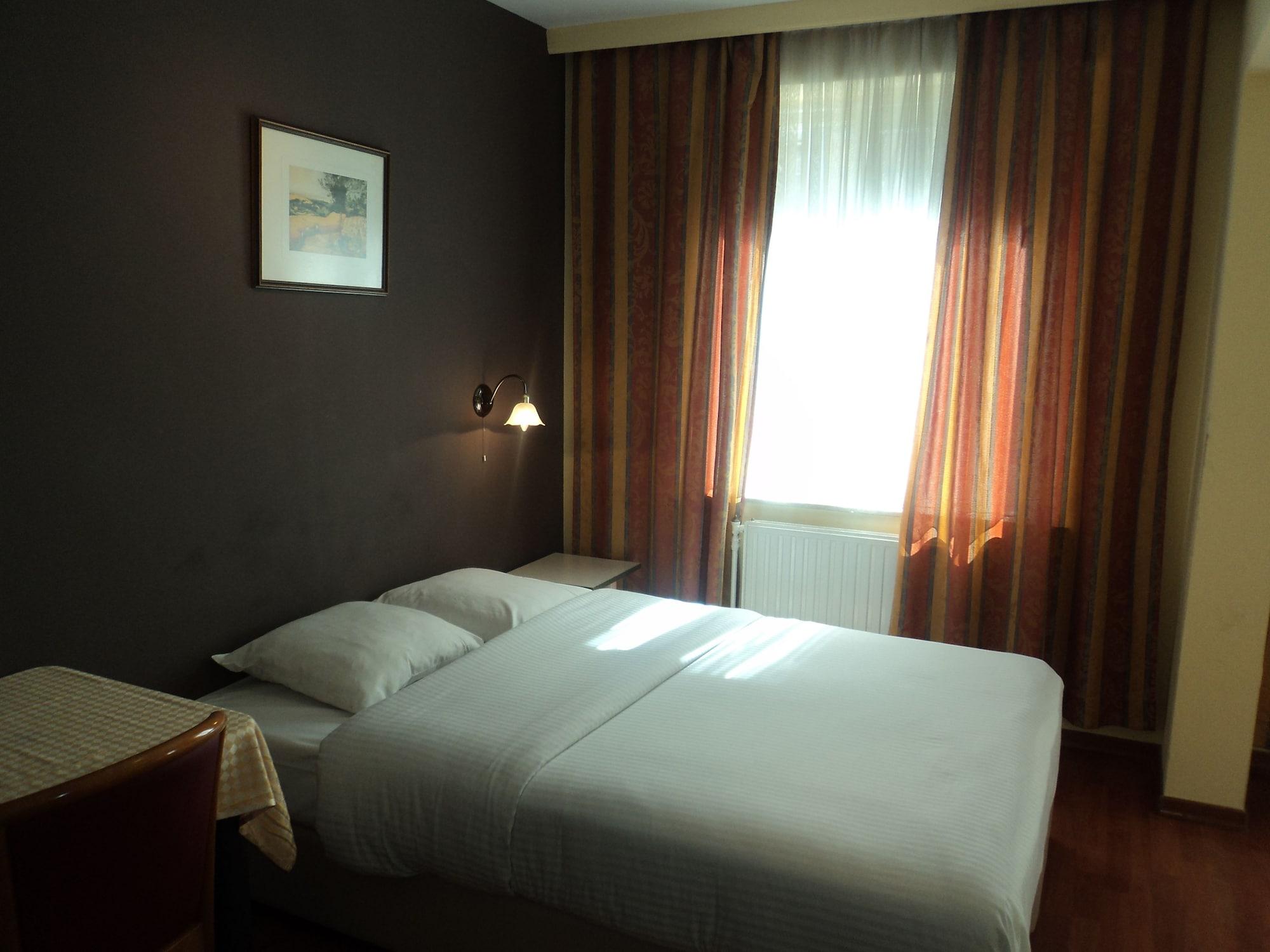 Hotel Albert Hotel Saint-Josse-ten-Noode