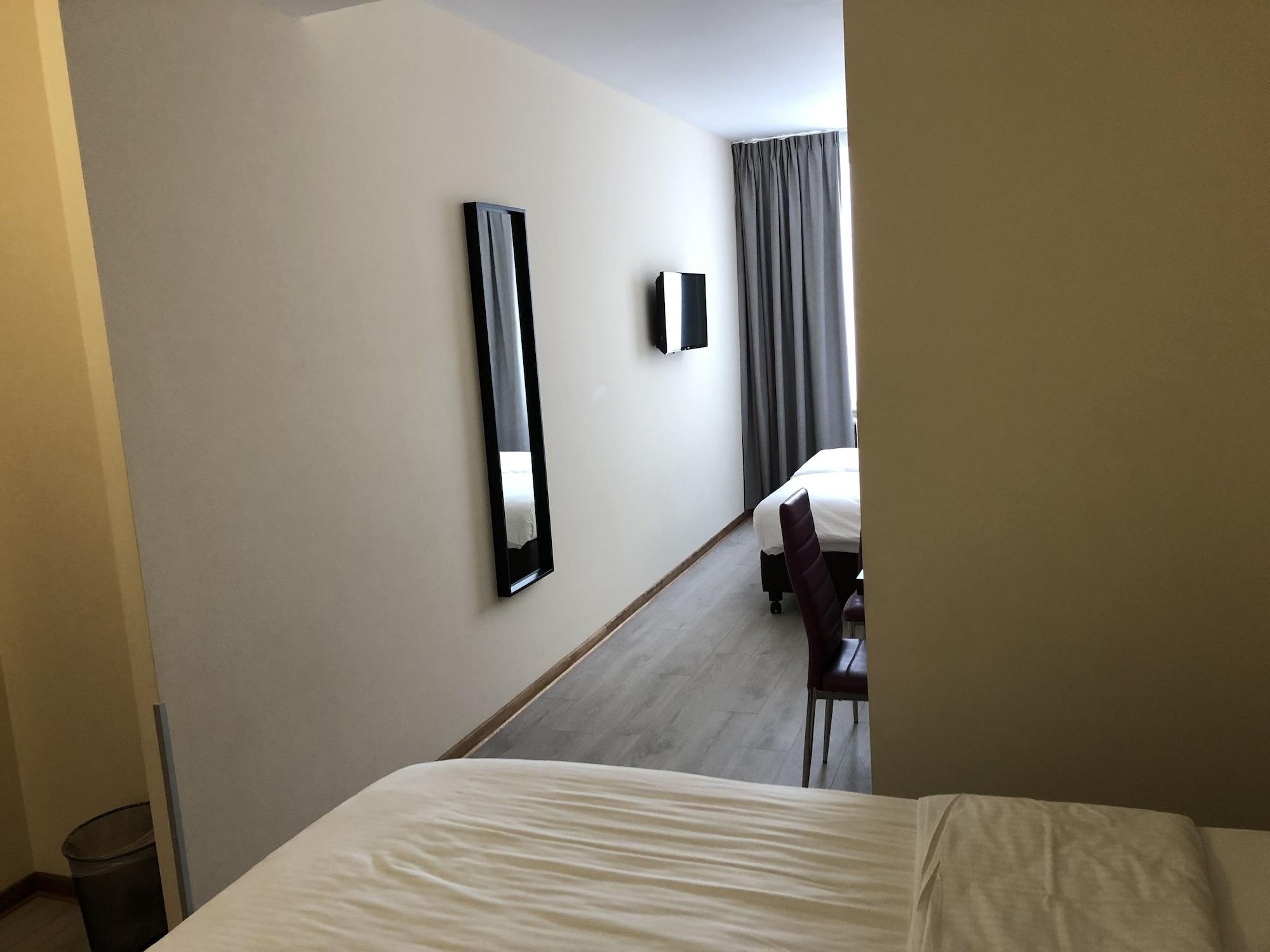 Slina Brussels Hotel Sint-Jans-Molenbeek