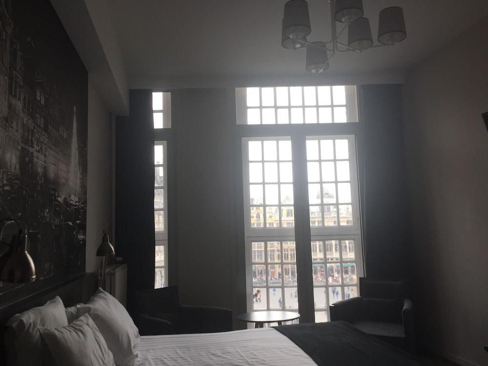 Hotel Le Quinze Grand Place Brussels