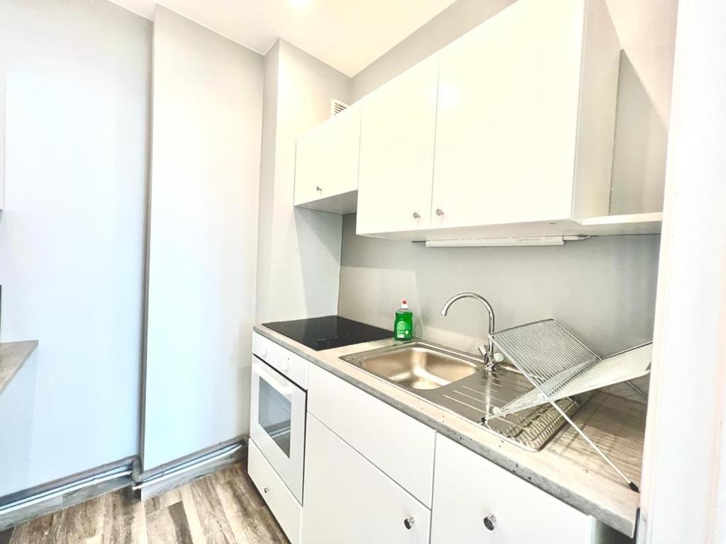 Cinquantenaire Apartment