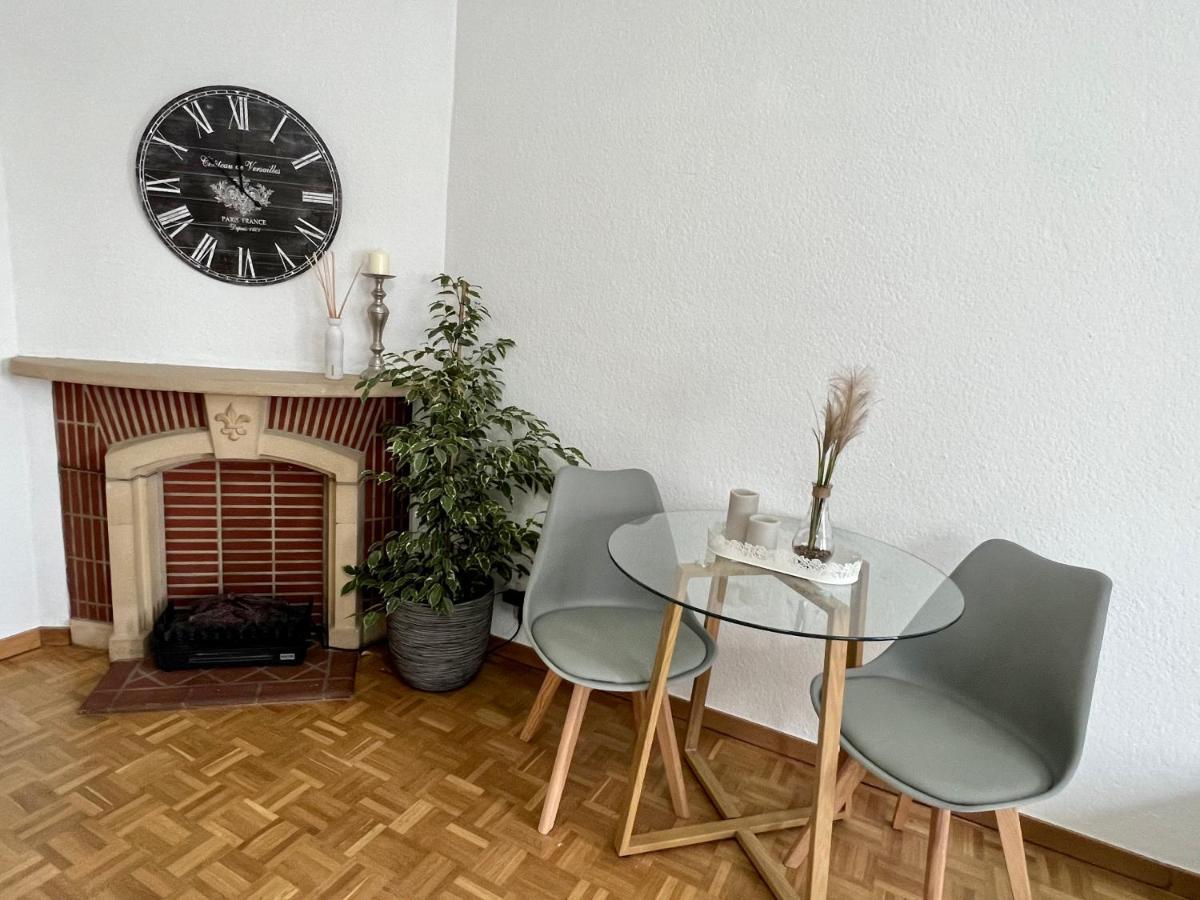 Cinquantenaire Apartment *