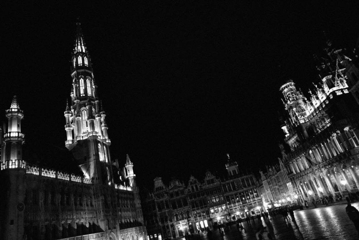 Cinquantenaire Apartment *