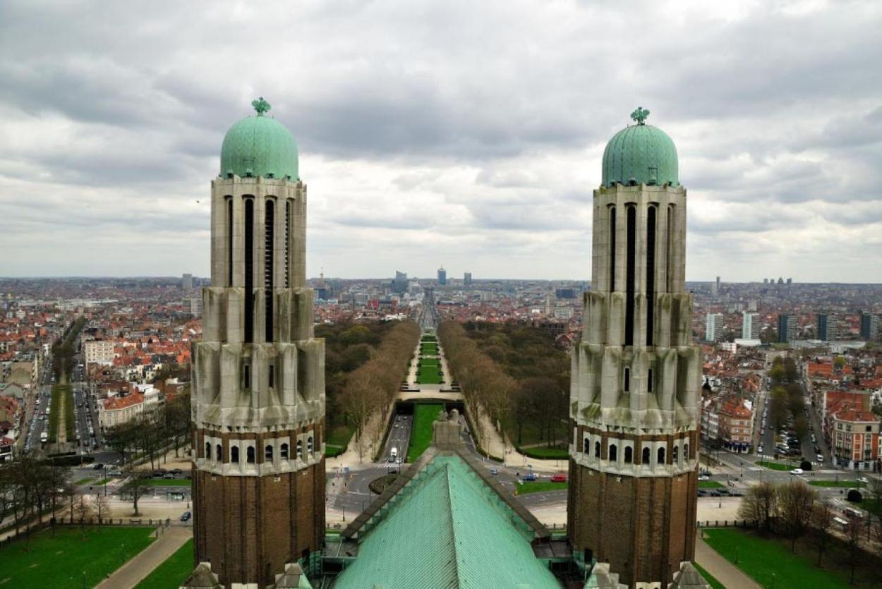 Cinquantenaire Apartment *