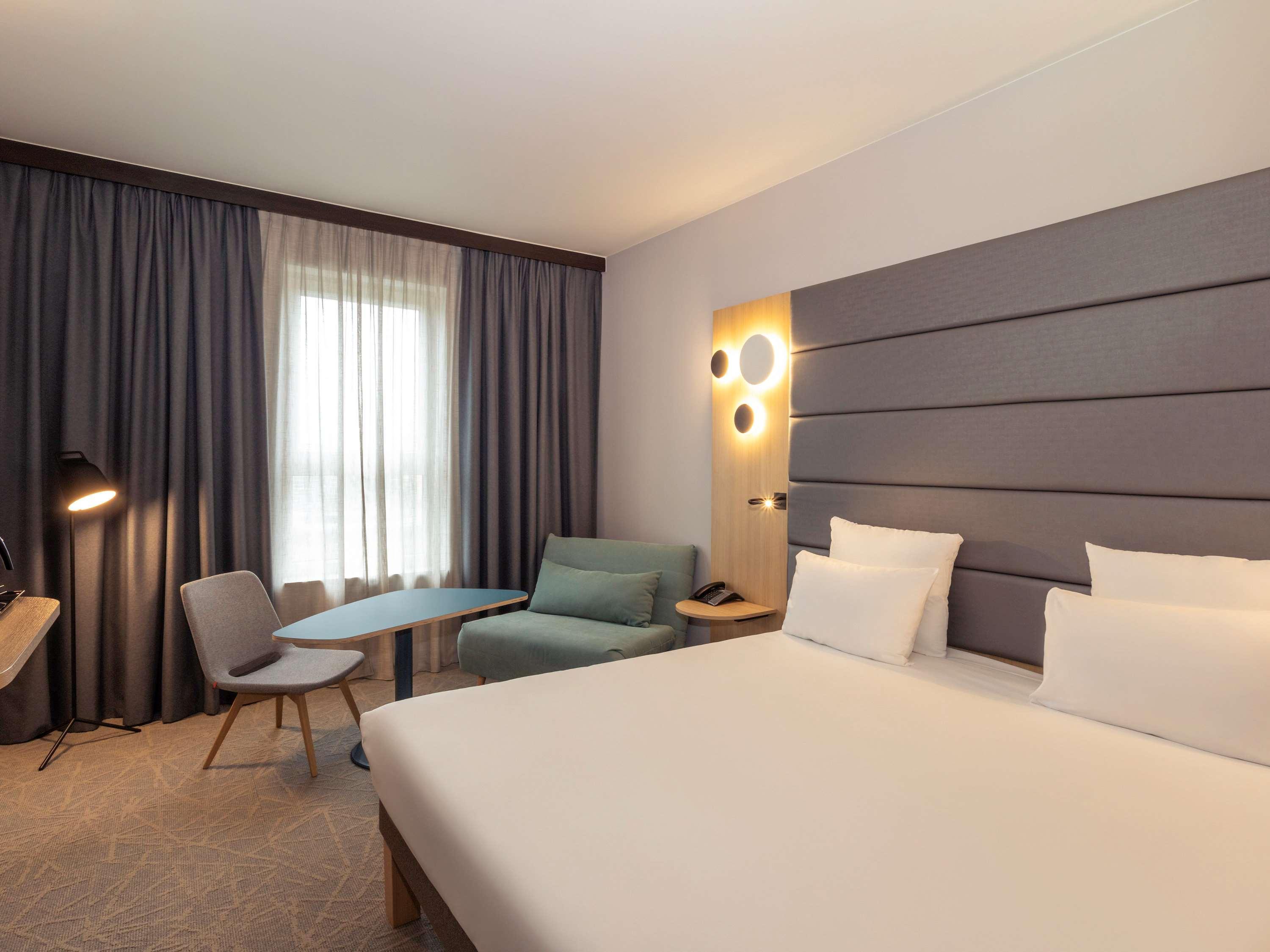 Hotel Novotel Brussels Centre Midi 4*