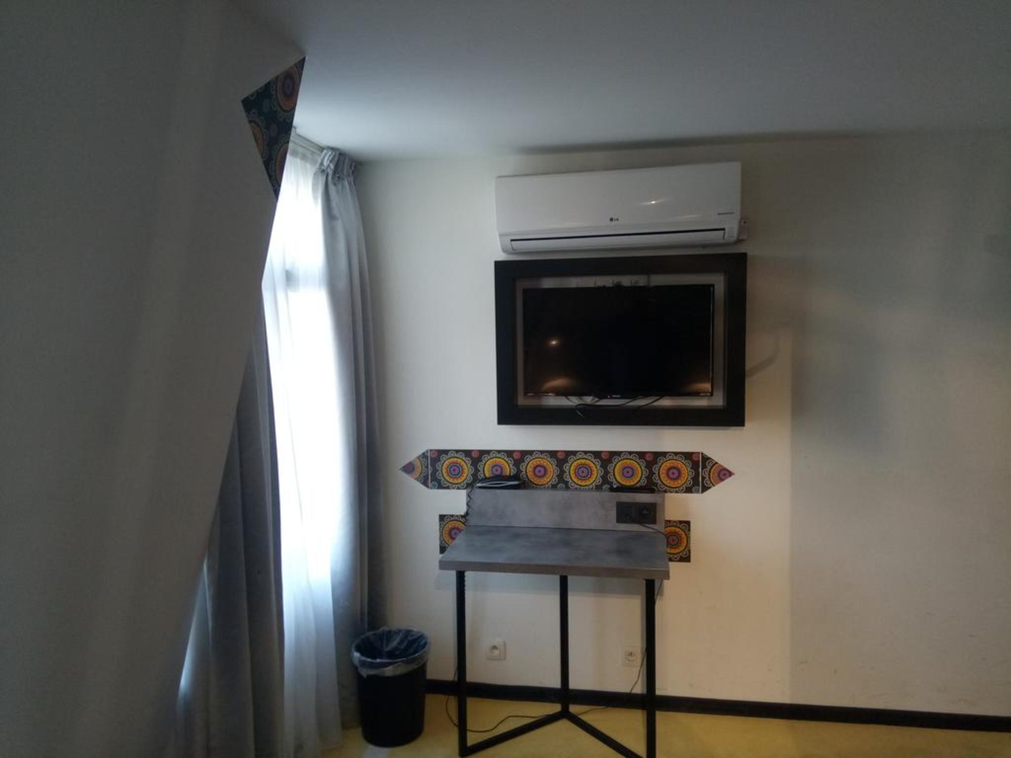 Nekotel Concept Art Hotel Saint-Gilles