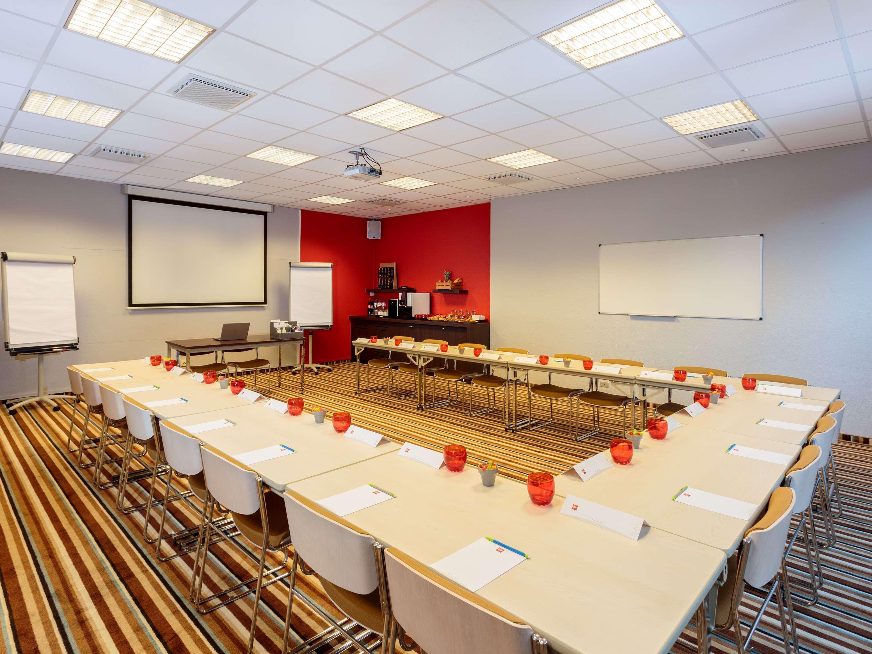 Ibis Centre Hotel