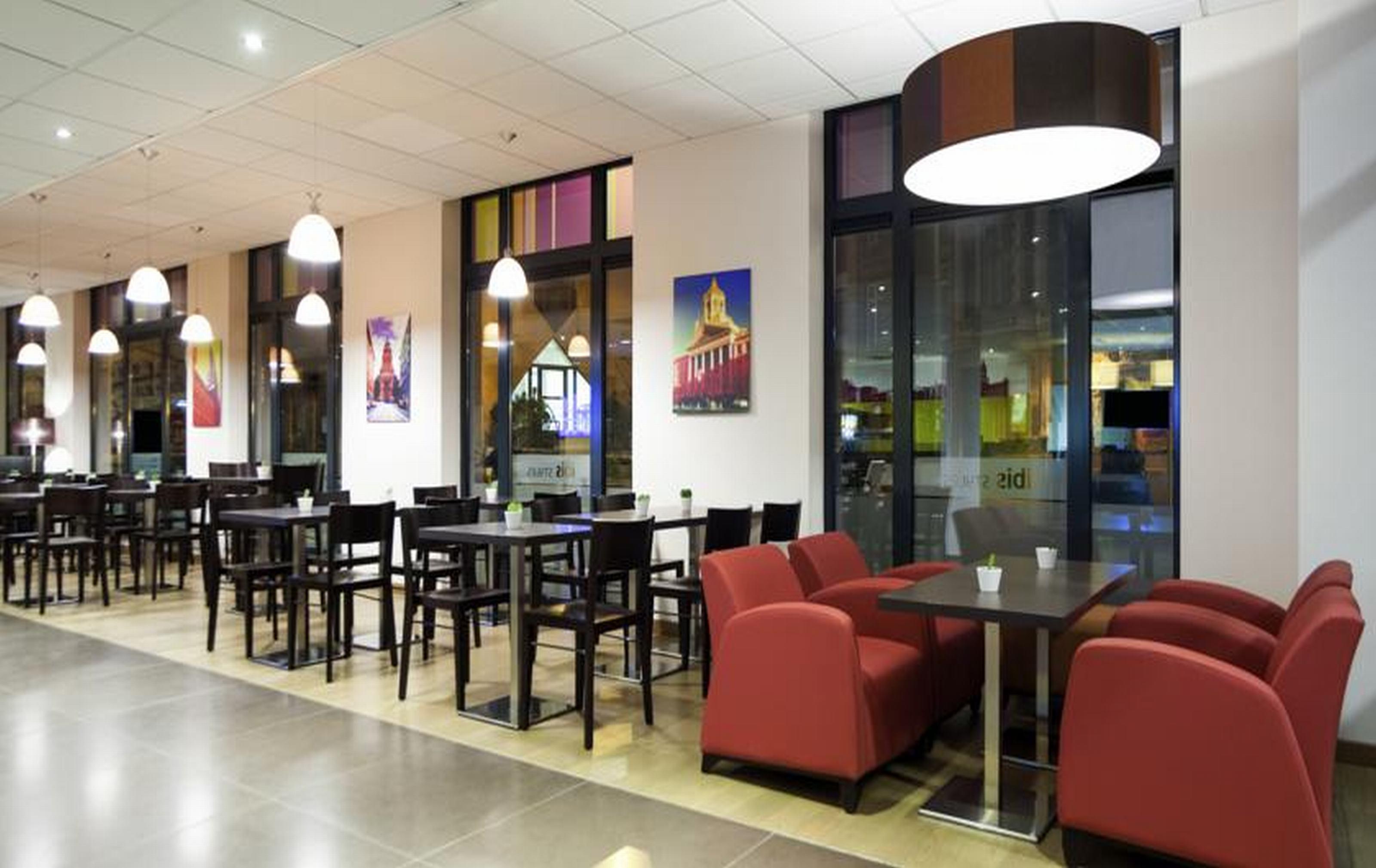 Ibis Styles Brussels Centre Stephanie Hotel