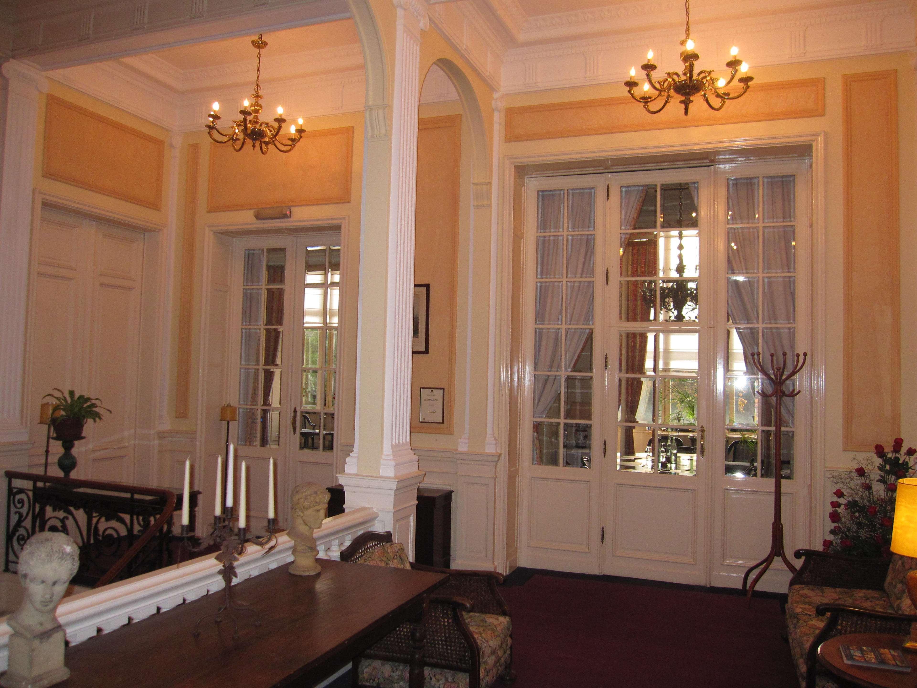 Western Park Brussels Hotel 4*