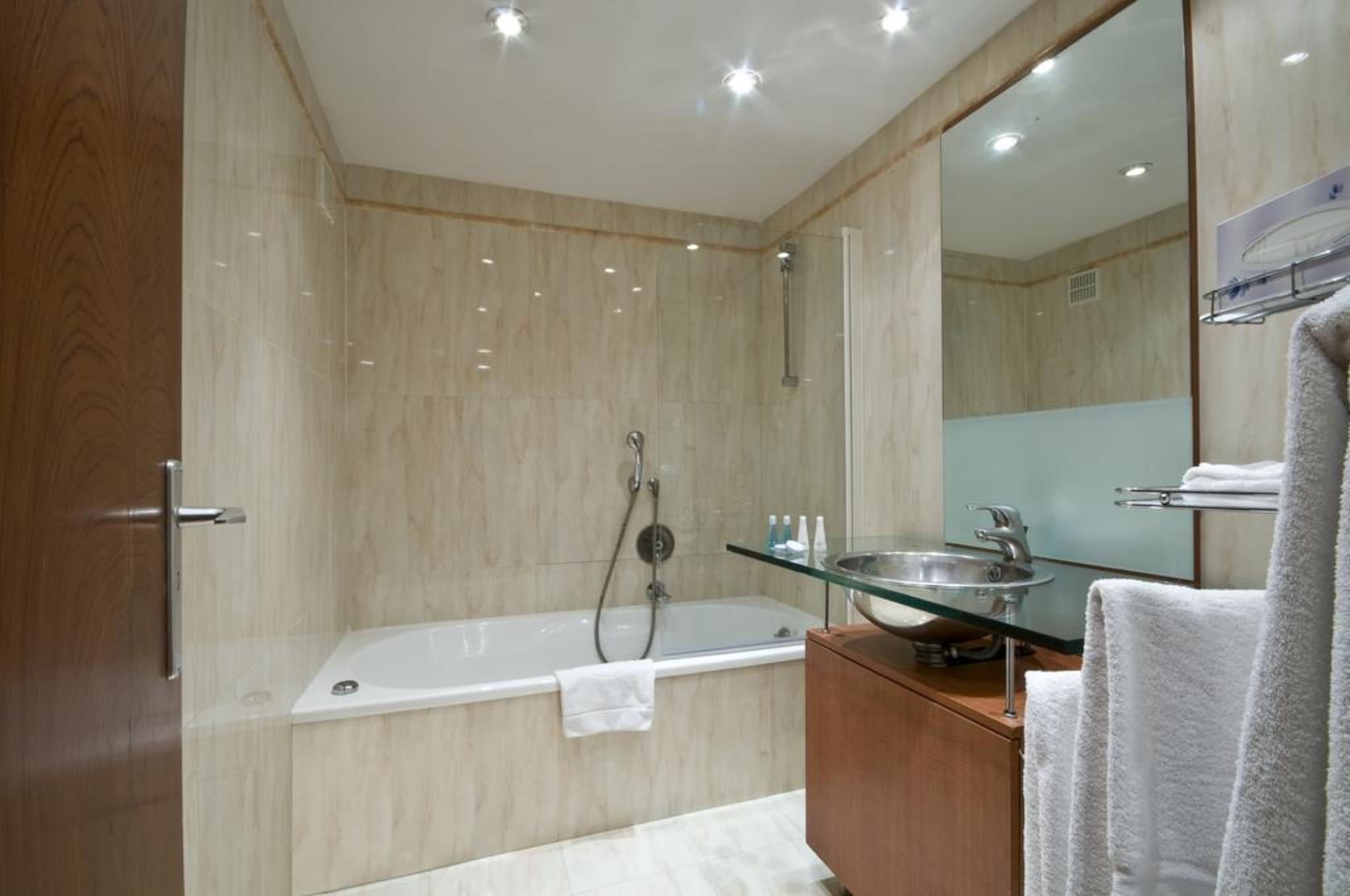 Aparthotel B-aparthotel Montgomery 4*