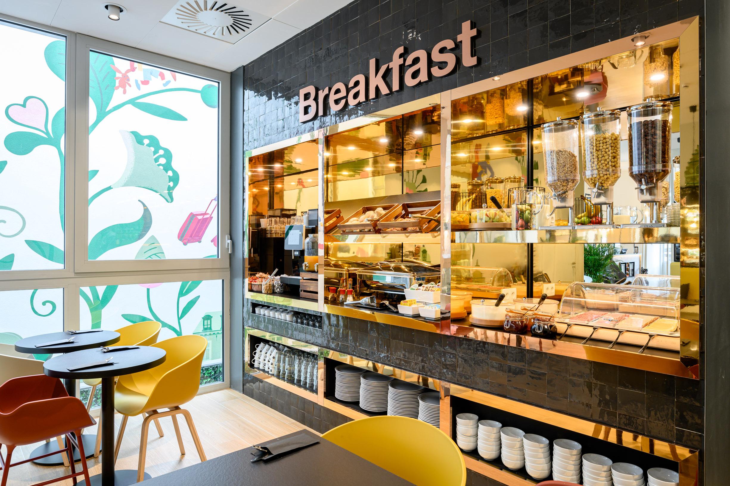 Hotel Brussels Centre Gare Du Midi 3*