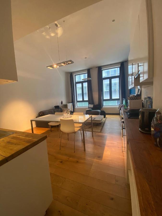 Grand-palace Apartment *