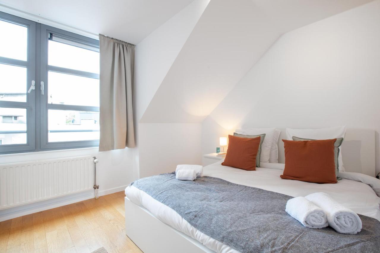 Sweett - Moliere Apartment