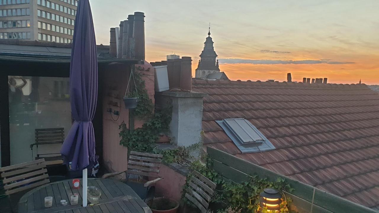 Apartment Lovely 2 Bedroom Penthouse With Terrace *