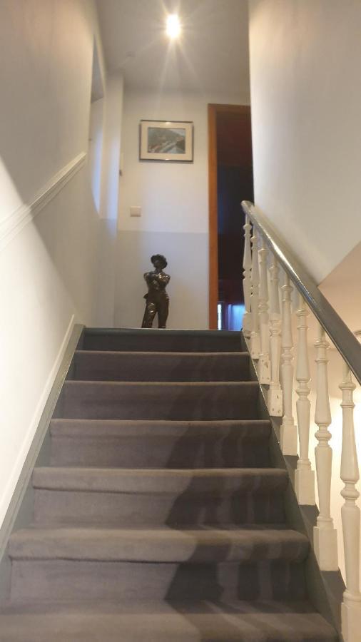 Lovely 2 Bedroom Penthouse With Terrace Apartment *