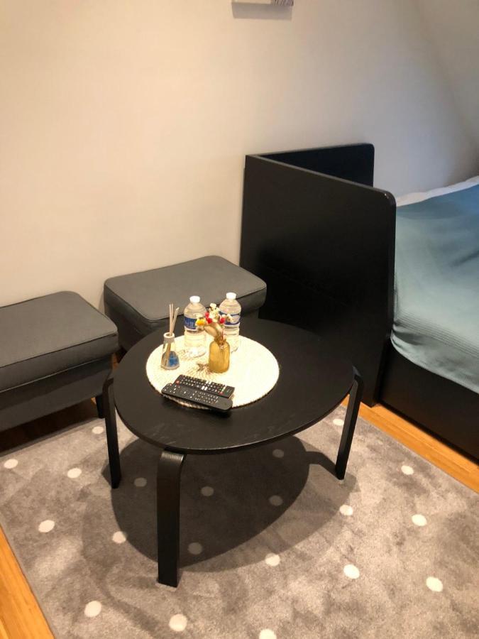 Au Marolles Atomium * Brussels