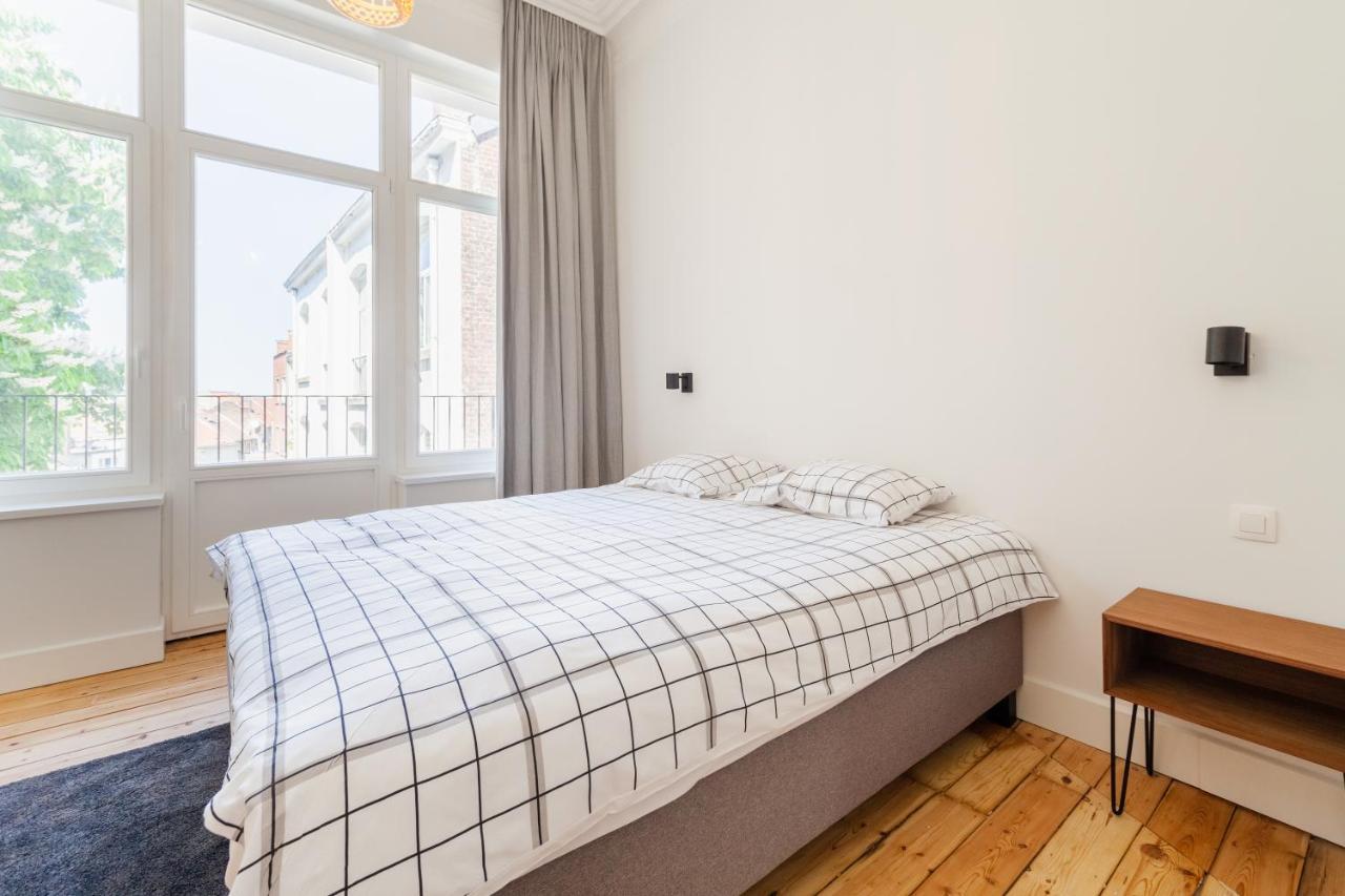 One Bedroom Self Check In In Center Of Trendy St Gilles * Brussels