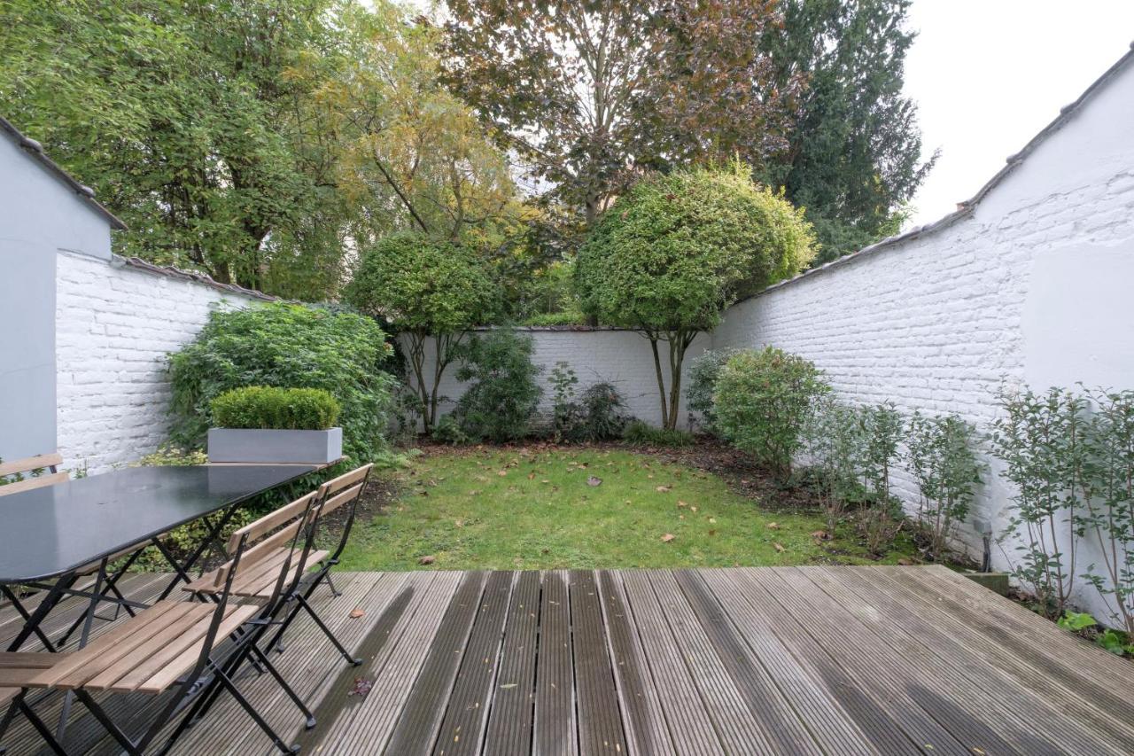Superb 1 Bedroom With Garden At Chatelain Apartment Brussels
