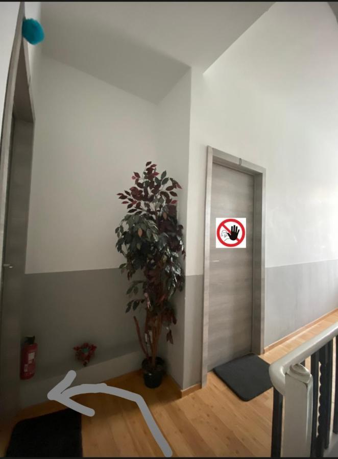 Charmant Studio Entre L'atomium Et Le Centre Ville Apartment Brussels