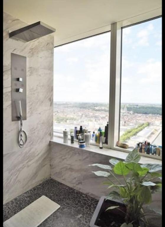 Luxury And Beautiful With Unique Skyview Appartement
