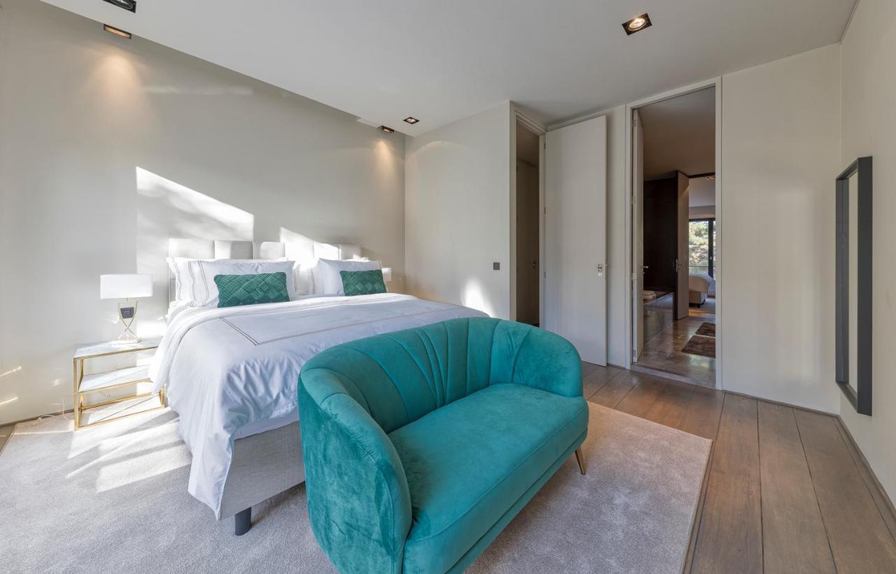 Apartment Luxurious On Place Du Grand Sablon 300m2