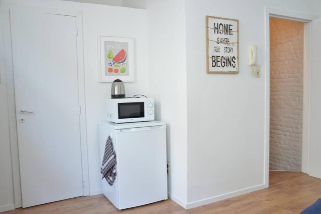 Awesome Studio In Marolles Apartment Brüssel