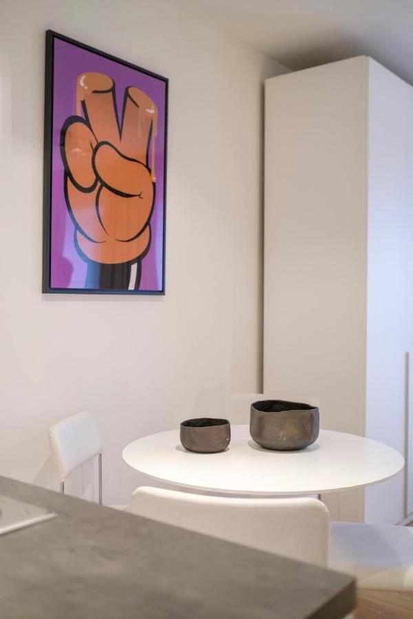 Apartment Proche De La Toison D'or
