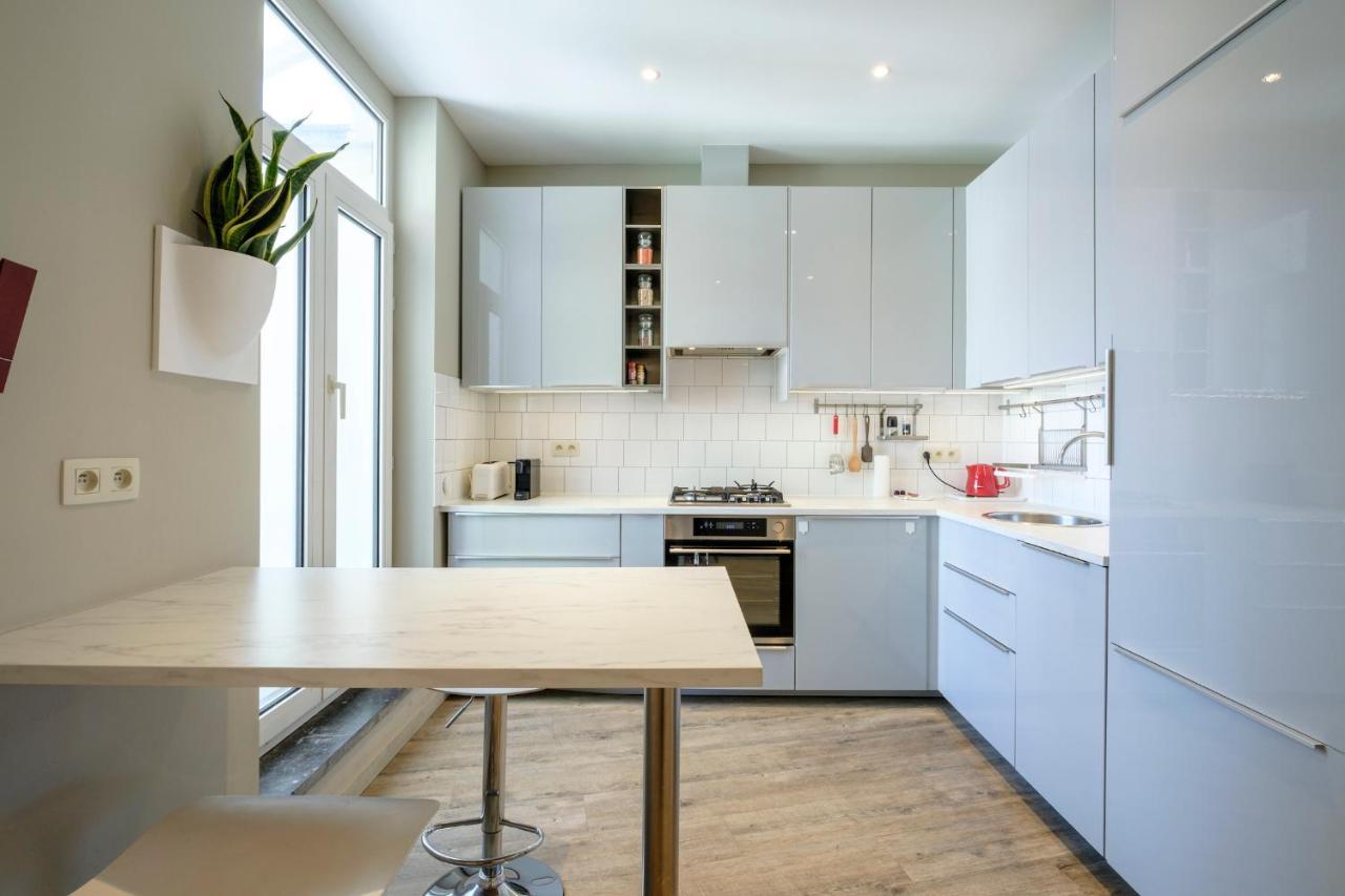 Apartment 1 Avec Balcon Proximite Cinquantenaire Brussels