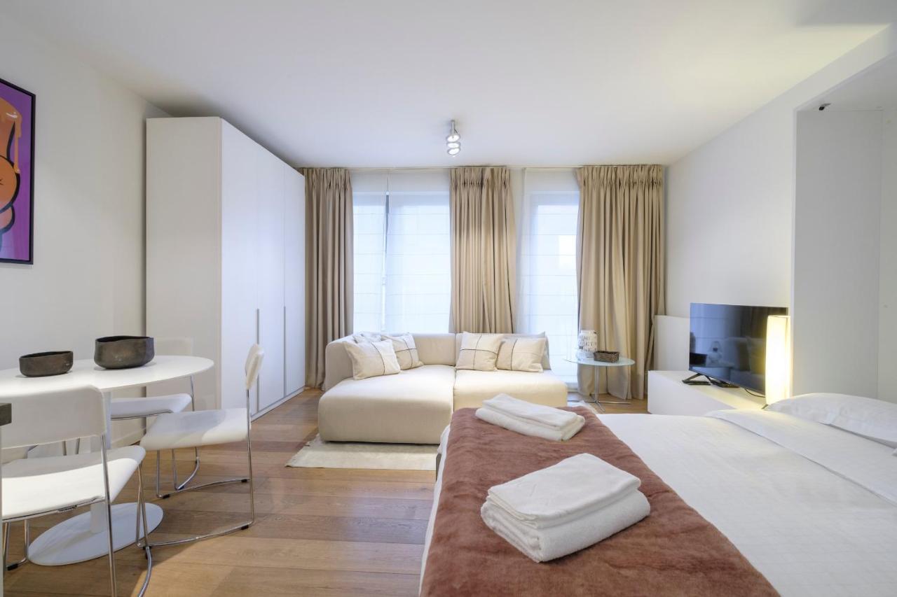 Apartment Proche De La Toison D'or