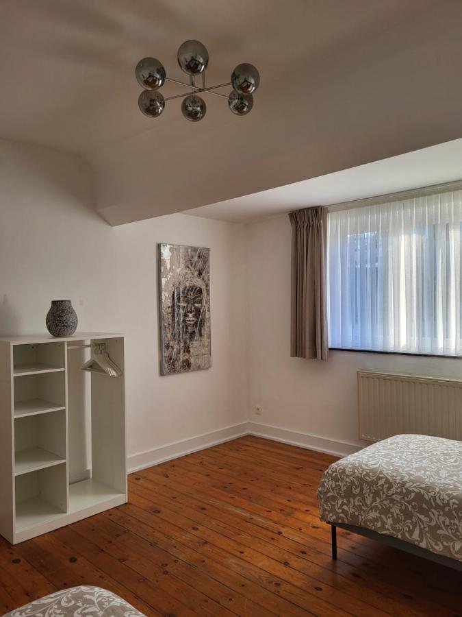 Brussels Bed & Blockchain Private With Shared Bathroom * Etterbeek