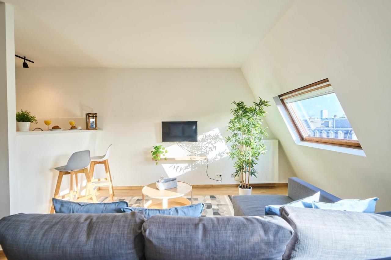 Downtown Apartment *