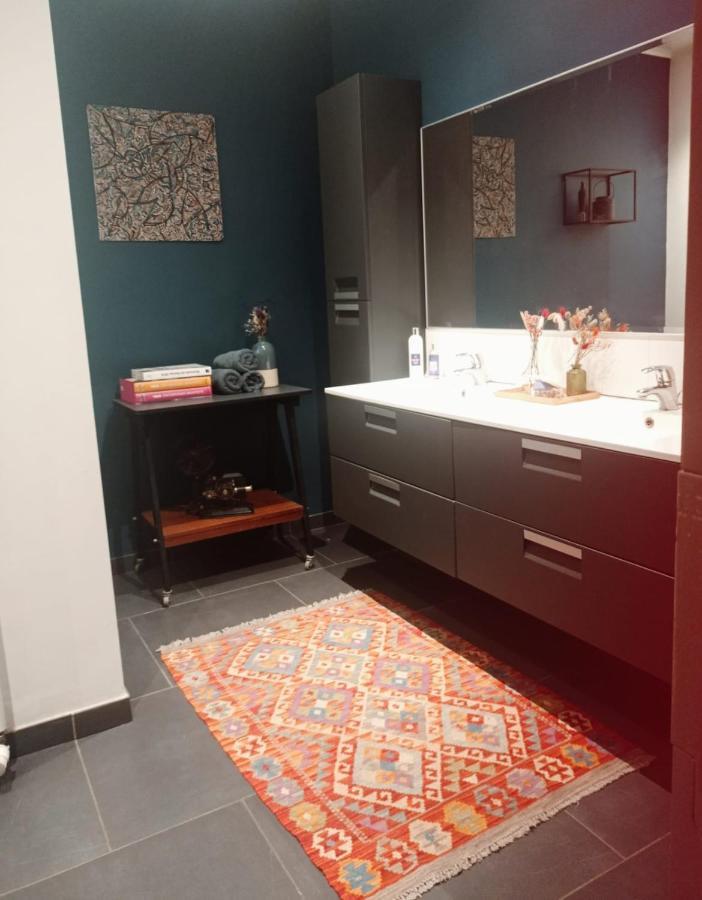 Bright Loft Close To Downtown Brussels