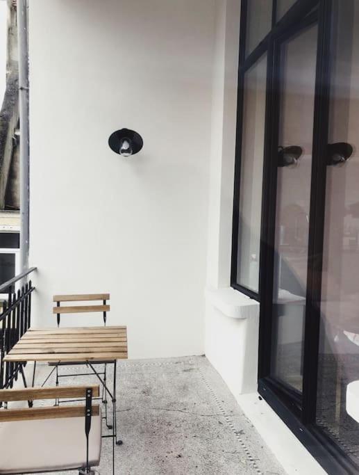 Comfortable Flat Close To Flagey Apartment *