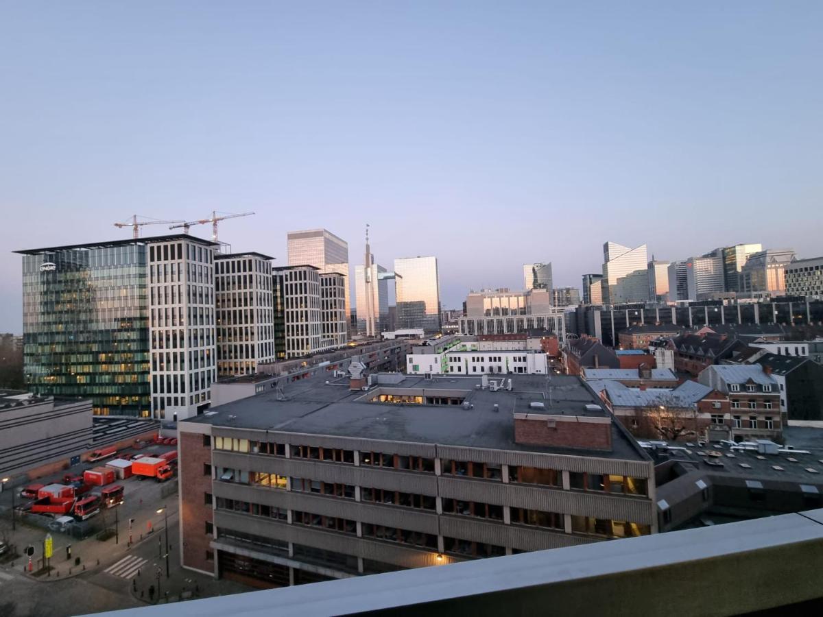 Panoramic View Studio Apartment
