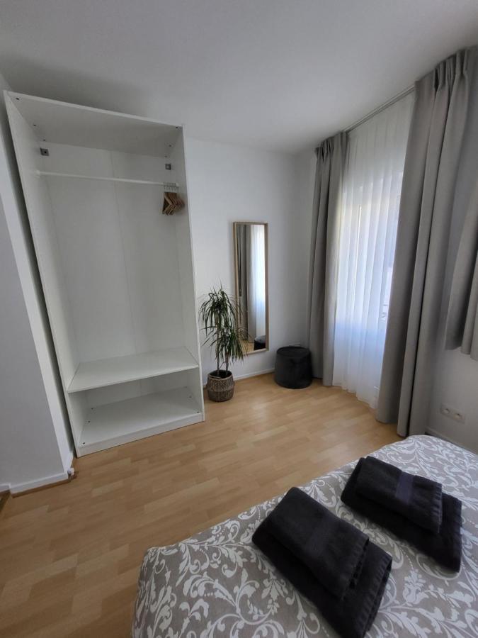 Guest house Alicia, Idealement Situe Etterbeek