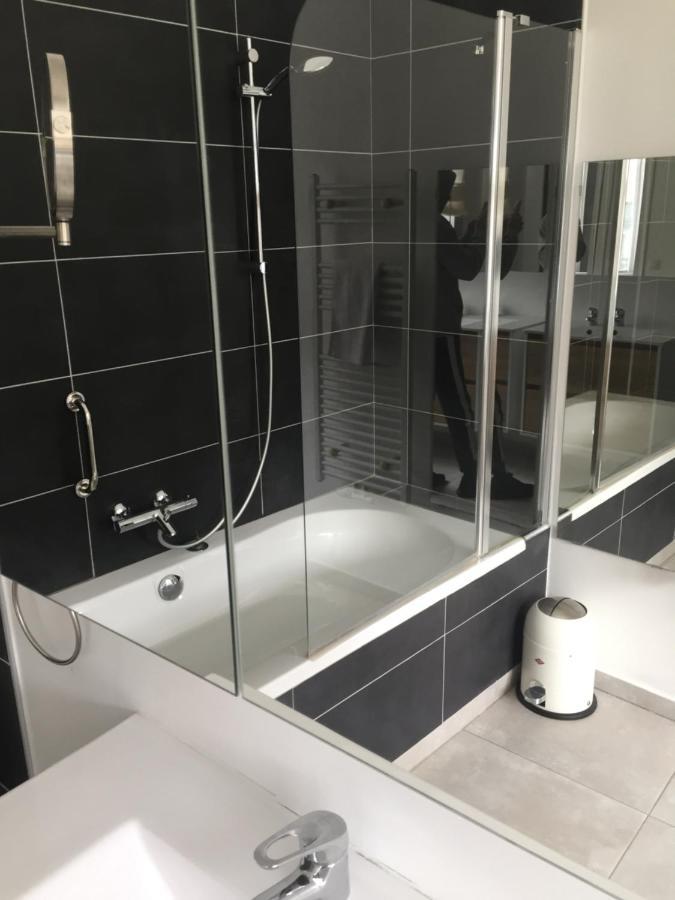 Chatelain Studio Apartment Brussels