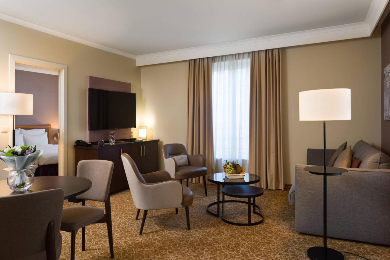 Marriott Executive Hotel 4*