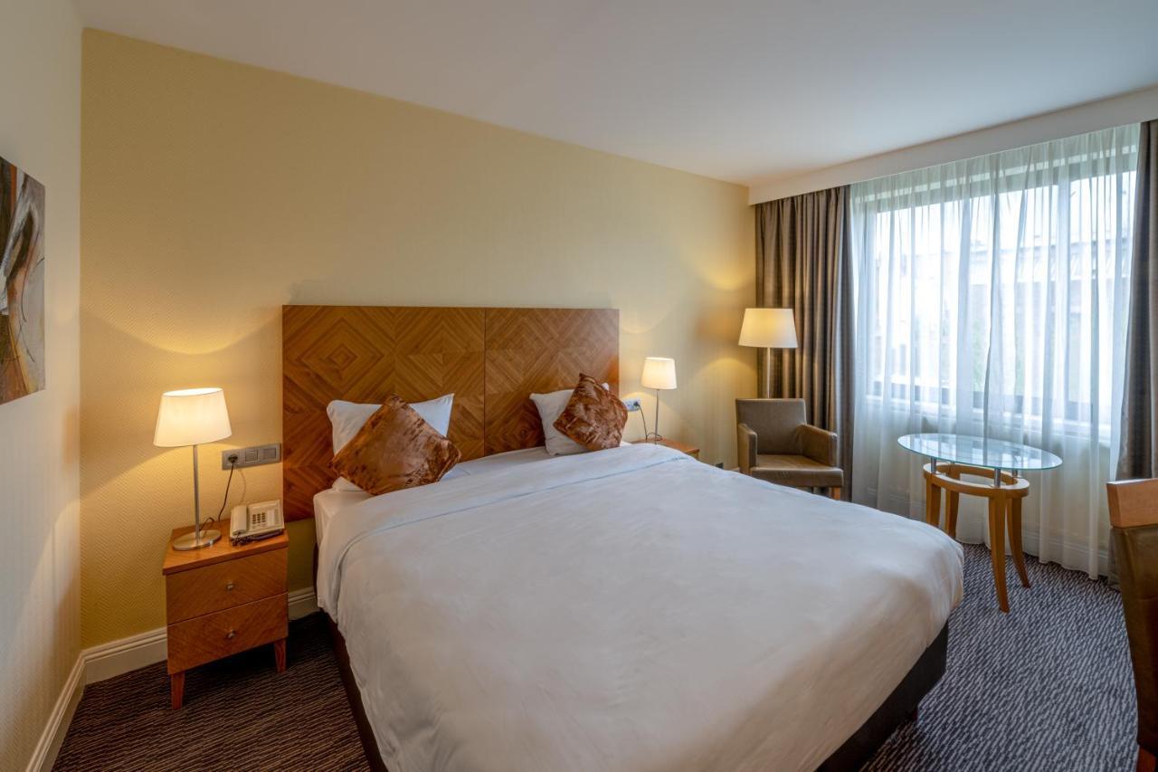 Gresham Belson Hotel