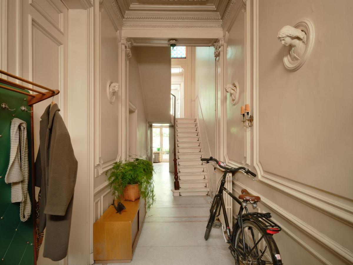 Charming And Spacious House With Leafy Private Garden Close To Historical Center Of