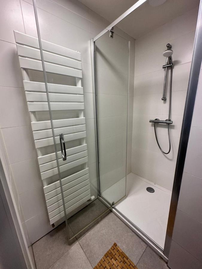 Apartment Canal View One Bedroom Flat Brussels